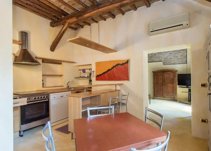 Charming Luxury Trastevere Apartment